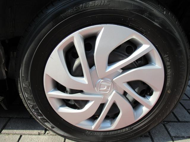 フリード 　ホンダセンシング　２列目リフトＵＰシート　福祉車両　純正ナビ　バックカメラ　ＬＥＤヘッドライト　アダプティブクルーズ　１オーナー　禁煙車　記録簿　前後ドラレコ　追突軽減ブレーキ　レーンキープ　４人乗（45枚目）