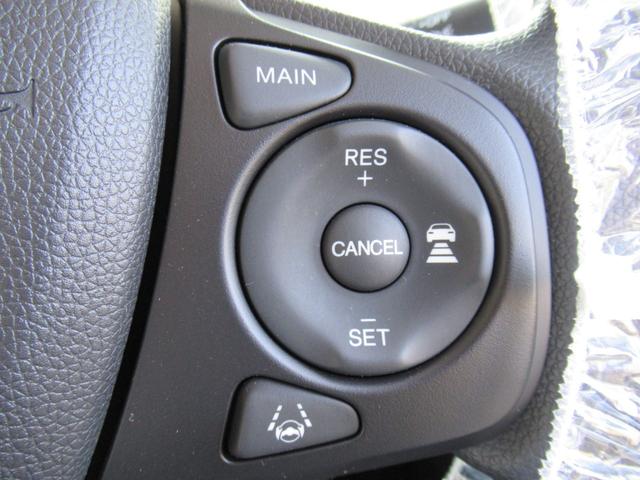 フリード 　ホンダセンシング　２列目リフトＵＰシート　福祉車両　純正ナビ　バックカメラ　ＬＥＤヘッドライト　アダプティブクルーズ　１オーナー　禁煙車　記録簿　前後ドラレコ　追突軽減ブレーキ　レーンキープ　４人乗（67枚目）