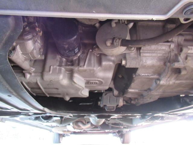 フリード Ｇ　車イス移動車　福祉車両　電動ウィンチリモコン付　禁煙車　アルミスロープ　左側Ｐスライドドア　キーレスキー　イクリプスメモリーナビ　フロントコーナーセンサー　オートＨＩＤヘッドライト　ＥＴＣ　バックＣ（16枚目）