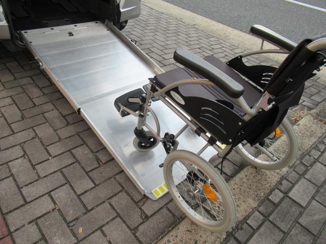 フリード Ｇ　車イス移動車　福祉車両　電動ウィンチリモコン付　禁煙車　アルミスロープ　左側Ｐスライドドア　キーレスキー　イクリプスメモリーナビ　フロントコーナーセンサー　オートＨＩＤヘッドライト　ＥＴＣ　バックＣ（24枚目）