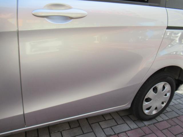 フリード Ｇ　車イス移動車　福祉車両　電動ウィンチリモコン付　禁煙車　アルミスロープ　左側Ｐスライドドア　キーレスキー　イクリプスメモリーナビ　フロントコーナーセンサー　オートＨＩＤヘッドライト　ＥＴＣ　バックＣ（38枚目）