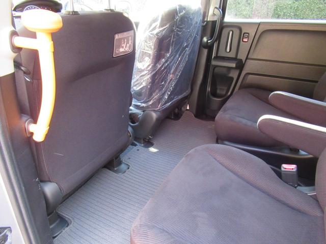 フリード Ｇ　車イス移動車　福祉車両　電動ウィンチリモコン付　禁煙車　アルミスロープ　左側Ｐスライドドア　キーレスキー　イクリプスメモリーナビ　フロントコーナーセンサー　オートＨＩＤヘッドライト　ＥＴＣ　バックＣ（59枚目）