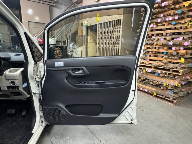 ムーヴ Xリミテッド SAIII 1年保証 ドラレコ Bluetooth バックカメラ ETC 運転席シートヒーター スマートアシスト プッシュスタート 電動格納ミラー オートライト ナビ 純正アルミホイール CD DVD USB(35枚目)