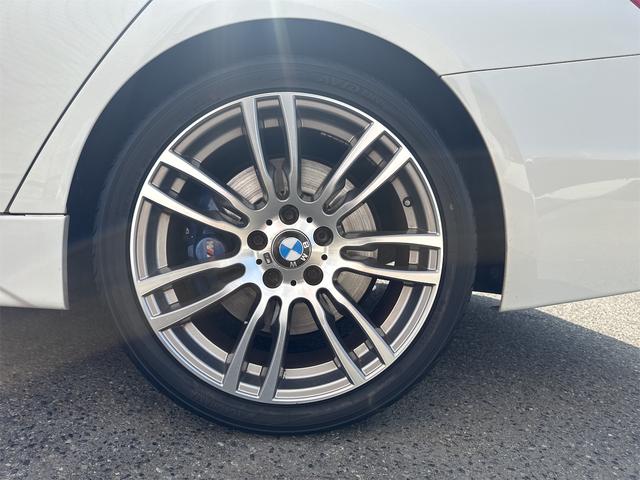 ３シリーズ ３２０ｄツーリング　Ｍスポーツ　ＥＴＣ　ナビ　クリアランスソナー　オートクルーズコントロール　レーンアシスト　アルミホイール　オートライト　ＨＩＤ　パワーシート　スマートキー　アイドリングストップ　ＡＴ　盗難防止システム　ＡＢＳ（57枚目）