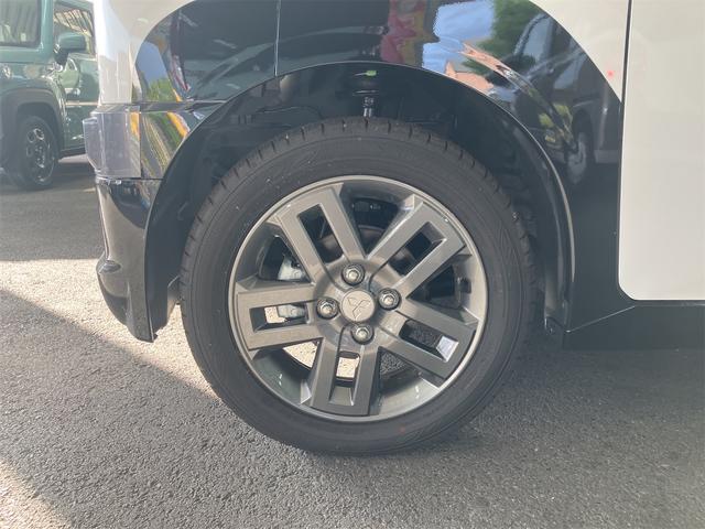 デリカミニ T プレミアム 4WD デジタルインナーミラー 両側電動スライドドア マルチアラウンドモニター ハンズフリーパワースライドドア 電動パーキングブレーキ 2トーンカラー キーレススマートキー リアサーキュレーター(19枚目)