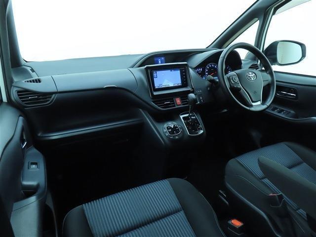 ヴォクシー ＺＳ　煌　禁煙車　ワンオーナー　後期型　両側パワースライドドア　純正ナビ　クルーズコントロール　ビルトインＥＴＣ　コーナーセンサー　純正１６インチＡＷ（2枚目）
