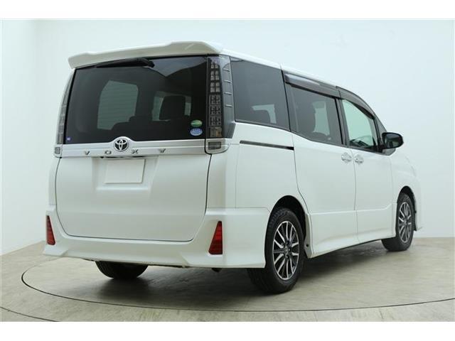 ヴォクシー ＺＳ　煌　禁煙車　ワンオーナー　後期型　両側パワースライドドア　純正ナビ　クルーズコントロール　ビルトインＥＴＣ　コーナーセンサー　純正１６インチＡＷ（15枚目）