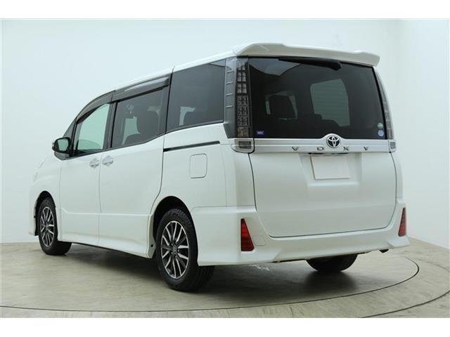 ヴォクシー ＺＳ　煌　禁煙車　ワンオーナー　後期型　両側パワースライドドア　純正ナビ　クルーズコントロール　ビルトインＥＴＣ　コーナーセンサー　純正１６インチＡＷ（16枚目）