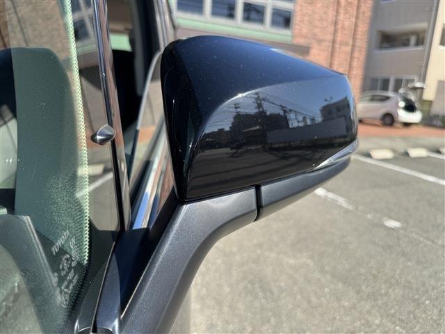 ヴェルファイア ２．５Ｚ　Ｇエディション　禁煙車　サンルーフ　黒半革　両側パワースライドドア　純正ＳＤナビ　フリップダウンモニター　パワーバックドア　パワーシート　シートメモリ　キャプテンシート　オットマン　バックカメラ　ＥＴＣ（35枚目）