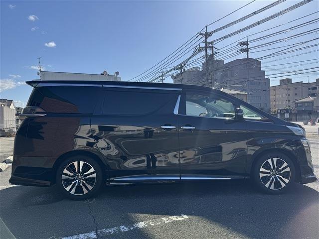 ヴェルファイア ２．５Ｚ　Ｇエディション　禁煙車　サンルーフ　黒半革　両側パワースライドドア　純正ＳＤナビ　フリップダウンモニター　パワーバックドア　パワーシート　シートメモリ　キャプテンシート　オットマン　バックカメラ　ＥＴＣ（41枚目）