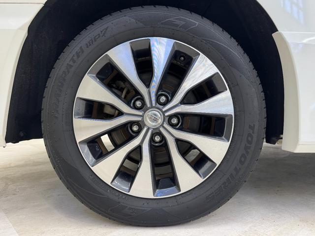 セレナ ハイウェイスター Vセレクション 純正ナビ 両側パワースライドドア フルセグTV/CD/DVD/Bluetooth ETC LEDヘッドライト 純正16インチアルミホイール(8枚目)