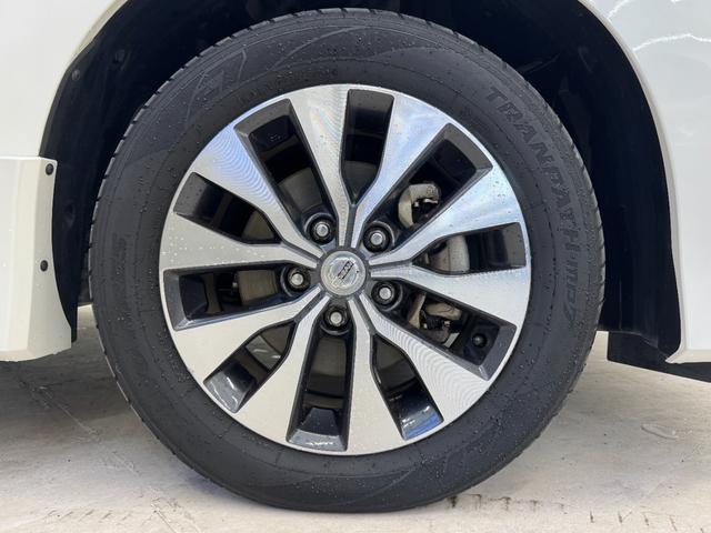 セレナ ハイウェイスター Vセレクション 純正ナビ 両側パワースライドドア フルセグTV/CD/DVD/Bluetooth ETC LEDヘッドライト 純正16インチアルミホイール(9枚目)