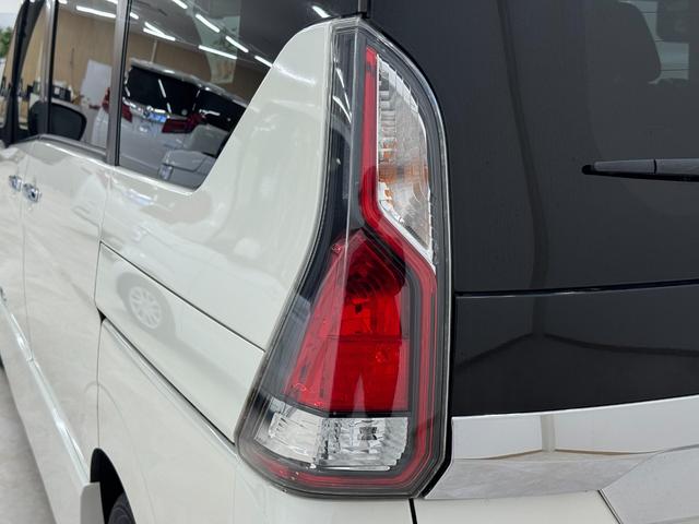 セレナ ハイウェイスター Vセレクション 純正ナビ 両側パワースライドドア フルセグTV/CD/DVD/Bluetooth ETC LEDヘッドライト 純正16インチアルミホイール(20枚目)