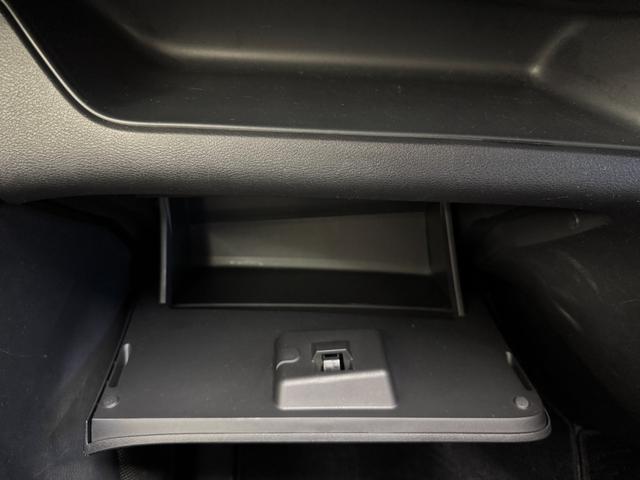 セレナ ハイウェイスター Vセレクション 純正ナビ 両側パワースライドドア フルセグTV/CD/DVD/Bluetooth ETC LEDヘッドライト 純正16インチアルミホイール(51枚目)