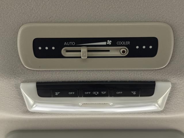 セレナ ハイウェイスター　Ｖセレクション　純正ナビ　両側パワースライドドア　アラウンドビューモニター　フリップダウンモニター　ＬＥＤヘッドライトフルセグＴＶ／ＣＤ／ＤＶＤ／Ｂｌｕｅｔｏｏｔｈ（3枚目）