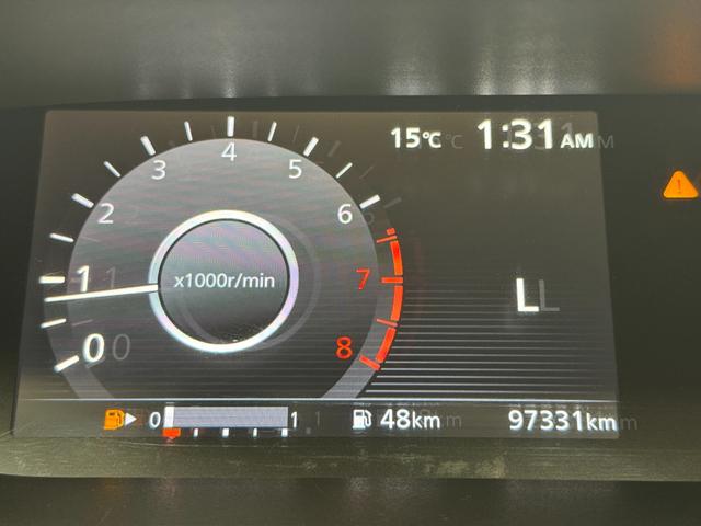 セレナ ハイウェイスター　Ｖセレクション　純正ナビ　両側パワースライドドア　アラウンドビューモニター　フリップダウンモニター　ＬＥＤヘッドライトフルセグＴＶ／ＣＤ／ＤＶＤ／Ｂｌｕｅｔｏｏｔｈ（28枚目）