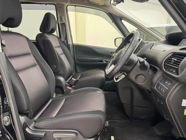 セレナ ハイウェイスターG プロパイロットエディション 両側パワースライドドア 純正9インチナビ フルセグTV/CD/DVD/Bluetooth LEDヘッドライト 純正アルミホイール プロパイロット(20枚目)