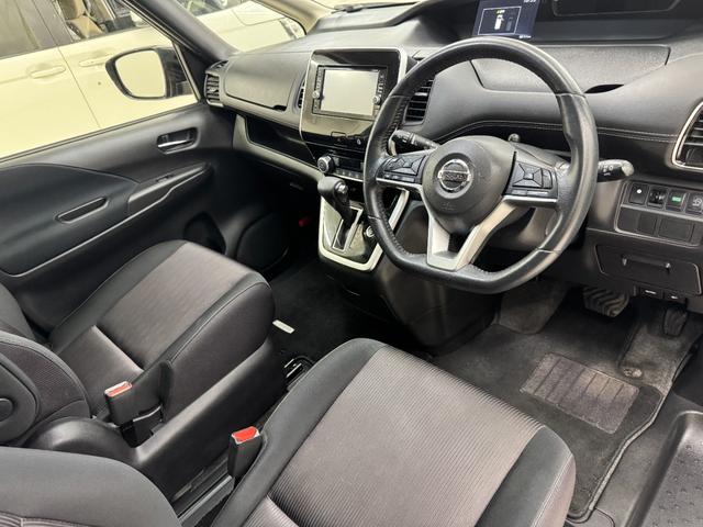 セレナ ハイウェイスター　純正ナビ　アラウンドビューモニター　後席モニター　左右スライドドア　ＬＥＤヘッド・フォグライト　運転支援システム　ＥＴＣ　フルセグＴＶ／ＣＤ／ＤＶＤ／Ｂｌｕｅｔｏｏｔｈ（22枚目）