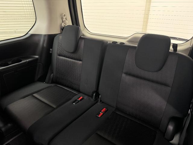 セレナ ハイウェイスター　純正ナビ　アラウンドビューモニター　後席モニター　左右スライドドア　ＬＥＤヘッド・フォグライト　運転支援システム　ＥＴＣ　フルセグＴＶ／ＣＤ／ＤＶＤ／Ｂｌｕｅｔｏｏｔｈ（28枚目）