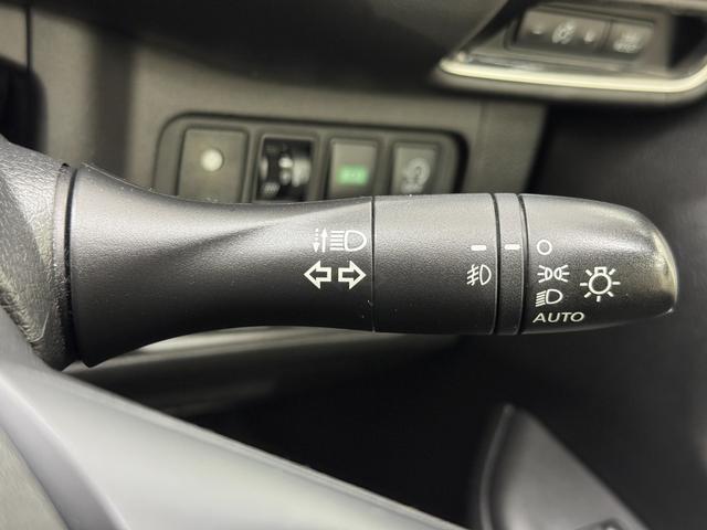 セレナ ハイウェイスター　純正ナビ　アラウンドビューモニター　後席モニター　左右スライドドア　ＬＥＤヘッド・フォグライト　運転支援システム　ＥＴＣ　フルセグＴＶ／ＣＤ／ＤＶＤ／Ｂｌｕｅｔｏｏｔｈ（36枚目）