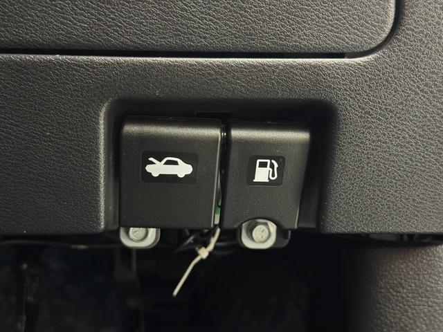 セレナ ハイウェイスター　純正ナビ　アラウンドビューモニター　後席モニター　左右スライドドア　ＬＥＤヘッド・フォグライト　運転支援システム　ＥＴＣ　フルセグＴＶ／ＣＤ／ＤＶＤ／Ｂｌｕｅｔｏｏｔｈ（42枚目）