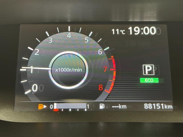 セレナ ハイウェイスター　純正ナビ　アラウンドビューモニター　後席モニター　左右スライドドア　ＬＥＤヘッド・フォグライト　運転支援システム　ＥＴＣ　フルセグＴＶ／ＣＤ／ＤＶＤ／Ｂｌｕｅｔｏｏｔｈ（46枚目）