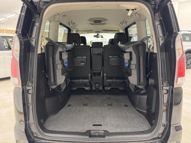 セレナ ハイウェイスター　純正ナビ　アラウンドビューモニター　後席モニター　左右スライドドア　ＬＥＤヘッド・フォグライト　運転支援システム　ＥＴＣ　フルセグＴＶ／ＣＤ／ＤＶＤ／Ｂｌｕｅｔｏｏｔｈ（69枚目）