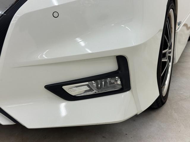 セレナ ハイウェイスター　Ｖセレクション　アルパイン１１インチナビ　アラウンドビューモニター　アルパイン１２．８インチフリップダウンモニター　プロパイロット　両側パワースライドドア　ＬＥＤヘッドライト　フルセグＴＶ／ＤＶＤ／Ｂｌｕｅｔｏｏｔｈ（12枚目）