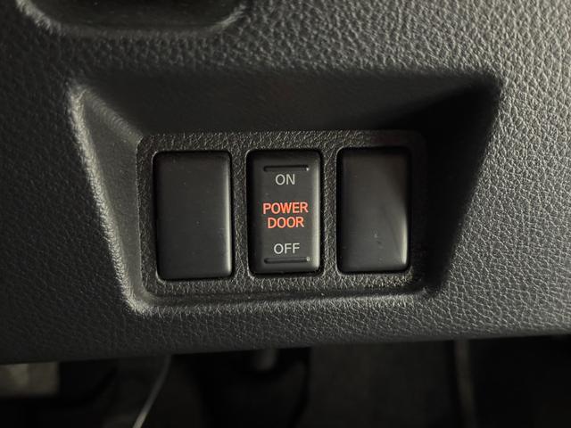 セレナ ハイウェイスター S-ハイブリッド Vセレクション 両側パワースライドドア バックカメラ フルセグTV/CD/DVD/Bluetooth ETC アルパインフリップダウンモニター(2枚目)