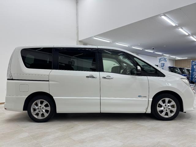 セレナ ハイウェイスター S-ハイブリッド Vセレクション 両側パワースライドドア バックカメラ フルセグTV/CD/DVD/Bluetooth ETC アルパインフリップダウンモニター(7枚目)