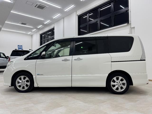 セレナ ハイウェイスター S-ハイブリッド Vセレクション 両側パワースライドドア バックカメラ フルセグTV/CD/DVD/Bluetooth ETC アルパインフリップダウンモニター(9枚目)