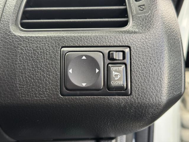 セレナ ライダー　Ｓ－ハイブリッド　純正８インチナビ　フルセグＴＶ　ＣＤ／ＤＶＤ／Ｂｌｕｅｔｏｏｔｈ　アラウンドビューモニター　後席フリップダウンモニター　インテリジェントキー　両側スライドドア　社外デジタルインナールームミラー（30枚目）