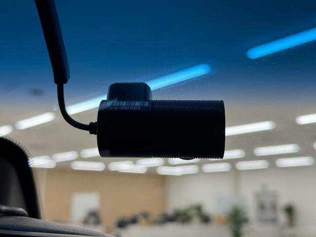 セレナ ライダー　Ｓ－ハイブリッド　純正８インチナビ　フルセグＴＶ　ＣＤ／ＤＶＤ／Ｂｌｕｅｔｏｏｔｈ　アラウンドビューモニター　後席フリップダウンモニター　インテリジェントキー　両側スライドドア　社外デジタルインナールームミラー（35枚目）