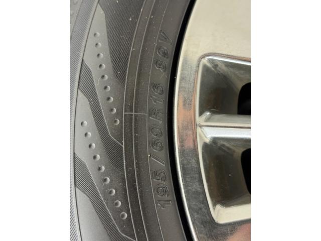 セレナ ライダー　Ｓ－ハイブリッド　純正８インチナビ　フルセグＴＶ　ＣＤ／ＤＶＤ／Ｂｌｕｅｔｏｏｔｈ　アラウンドビューモニター　後席フリップダウンモニター　インテリジェントキー　両側スライドドア　社外デジタルインナールームミラー（46枚目）