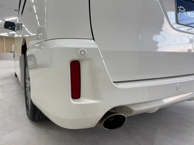 セレナ ライダー　Ｓ－ハイブリッド　純正８インチナビ　フルセグＴＶ　ＣＤ／ＤＶＤ／Ｂｌｕｅｔｏｏｔｈ　アラウンドビューモニター　後席フリップダウンモニター　インテリジェントキー　両側スライドドア　社外デジタルインナールームミラー（76枚目）