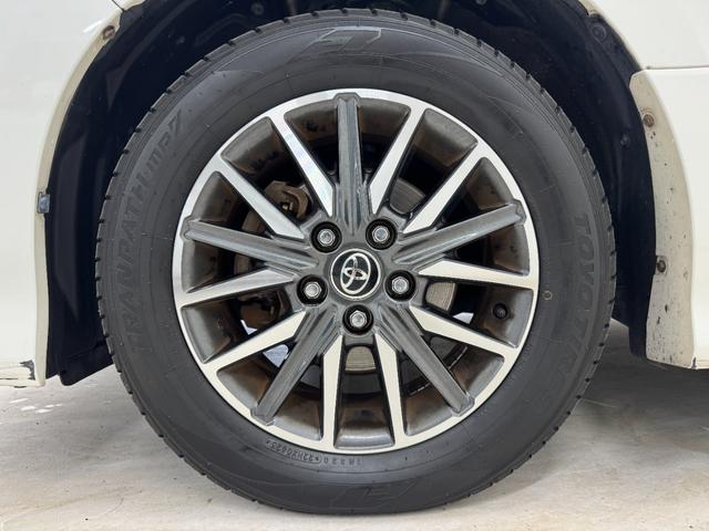 ヴォクシー ZS 煌 両側パワースライドドア フリップダウンモニター 純正アルミホイール ETC フルセグTV/CD/DVD/Bluetooth 社外レーダー探知機 LEDヘッドライト(13枚目)