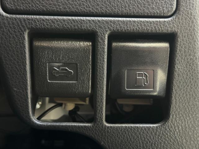 ヴォクシー ZS 煌 両側パワースライドドア フリップダウンモニター 純正アルミホイール ETC フルセグTV/CD/DVD/Bluetooth 社外レーダー探知機 LEDヘッドライト(41枚目)