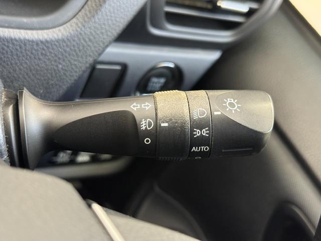 ヴォクシー ZS 煌 両側パワースライドドア フリップダウンモニター 純正アルミホイール ETC フルセグTV/CD/DVD/Bluetooth 社外レーダー探知機 LEDヘッドライト(45枚目)