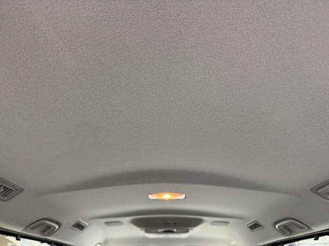 ヴォクシー ZS 煌 両側パワースライドドア フリップダウンモニター 純正アルミホイール ETC フルセグTV/CD/DVD/Bluetooth 社外レーダー探知機 LEDヘッドライト(63枚目)