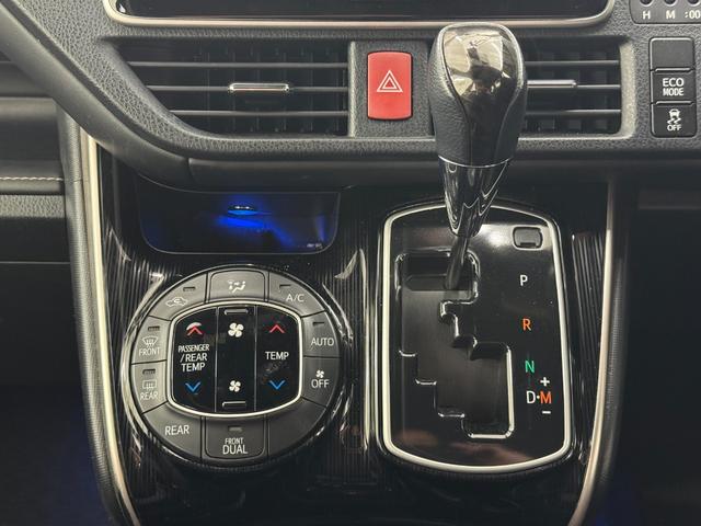 エスクァイア Gi パノラミックビューモニター TRDフロントグリル 純正フリップダウンモニター シートヒーター オートクルーズ 両側パワースライド スマートキー ETC フルセグTV/CD/DVD/Bluetooth(17枚目)