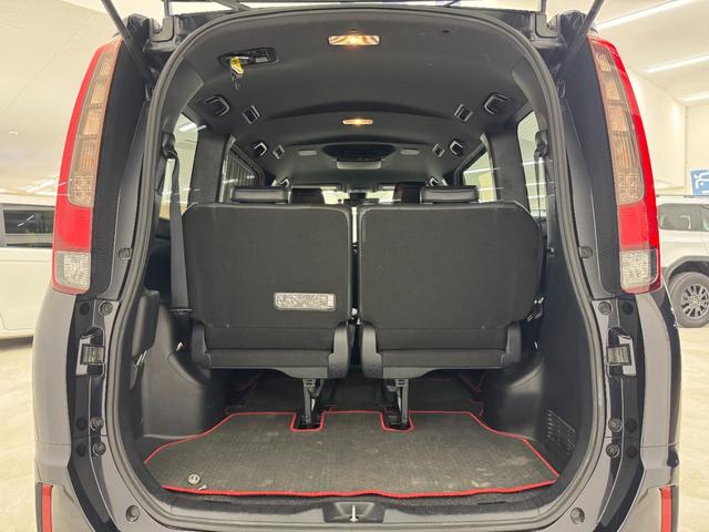 エスクァイア Gi パノラミックビューモニター TRDフロントグリル 純正フリップダウンモニター シートヒーター オートクルーズ 両側パワースライド スマートキー ETC フルセグTV/CD/DVD/Bluetooth(30枚目)