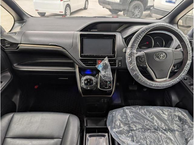 エスクァイア Gi パノラミックビューモニター TRDフロントグリル 純正フリップダウンモニター シートヒーター オートクルーズ 両側パワースライド スマートキー ETC フルセグTV/CD/DVD/Bluetooth(33枚目)