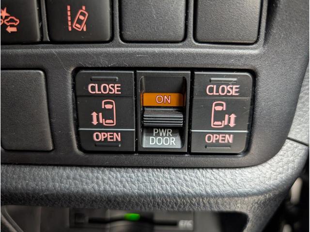 エスクァイア Gi パノラミックビューモニター TRDフロントグリル 純正フリップダウンモニター シートヒーター オートクルーズ 両側パワースライド スマートキー ETC フルセグTV/CD/DVD/Bluetooth(48枚目)