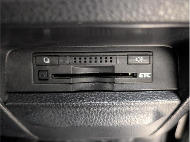 エスクァイア Gi パノラミックビューモニター TRDフロントグリル 純正フリップダウンモニター シートヒーター オートクルーズ 両側パワースライド スマートキー ETC フルセグTV/CD/DVD/Bluetooth(52枚目)