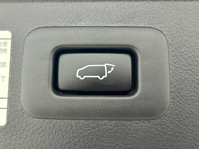 アルファード 2.5S Cパッケージ アルパイン9インチナビ フルセグTV アルパイン10.1インチフリップダウン 両側スライドドア LEDヘッドライト ブラック合皮ファブリックコンビシート パワーメモリーシート(17枚目)