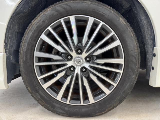 エルグランド 250ハイウェイスターS 両側パワースライドドア クルーズコントロール 社外ナビ フルセグTV フリップダウンモニター バックカメラ ハーフレザーシート ビルトインETC(15枚目)