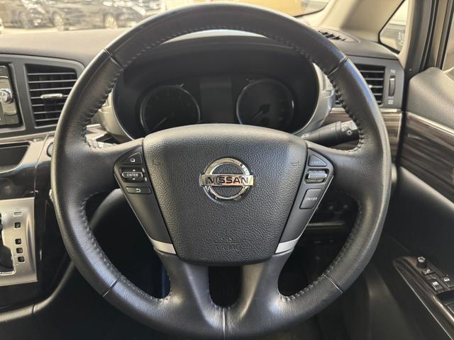 エルグランド 250ハイウェイスターS 両側パワースライドドア クルーズコントロール 社外ナビ フルセグTV フリップダウンモニター バックカメラ ハーフレザーシート ビルトインETC(20枚目)