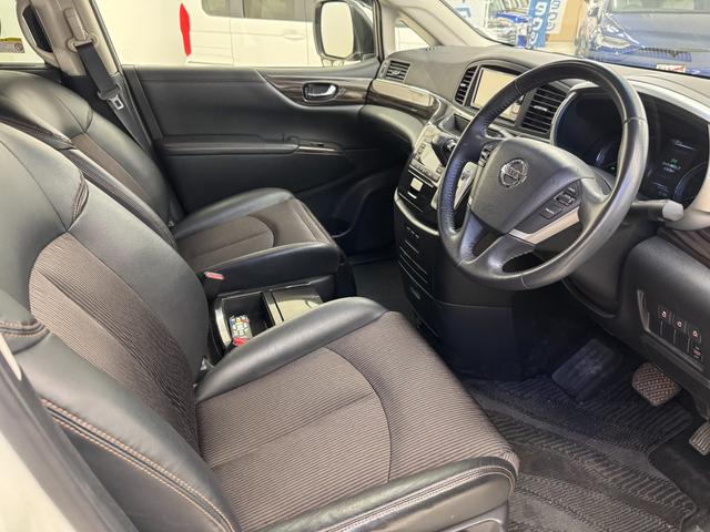 エルグランド 250ハイウェイスターS 両側パワースライドドア クルーズコントロール 社外ナビ フルセグTV フリップダウンモニター バックカメラ ハーフレザーシート ビルトインETC(41枚目)