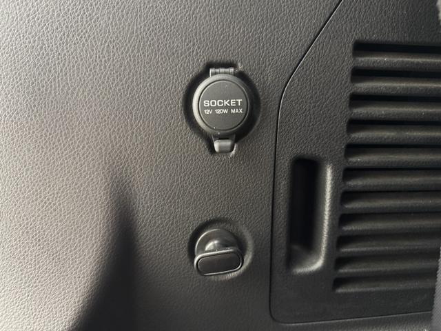 エルグランド 250ハイウェイスターS 両側パワースライドドア クルーズコントロール 社外ナビ フルセグTV フリップダウンモニター バックカメラ ハーフレザーシート ビルトインETC(53枚目)