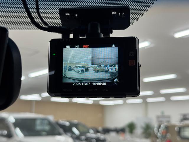 ヴェルファイア 2.5Z Aエディション ゴールデンアイズ サンルーフ モデリスタスポイラー フリップダウンモニター ALPINEナビ/TV/バックカメラ/クルーズコントロール 障害物センサー ウォークスルー ETC(15枚目)